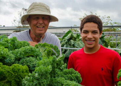 Hydroponic Farmer mentors Pinellas PAL student.
